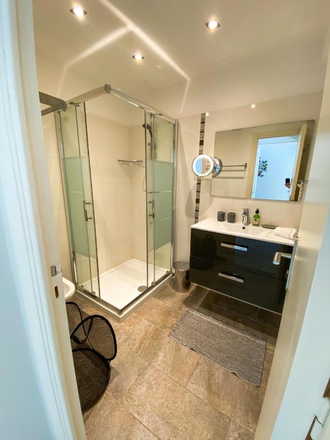 Very Central Apartment With Terrace Nizza Esterno foto