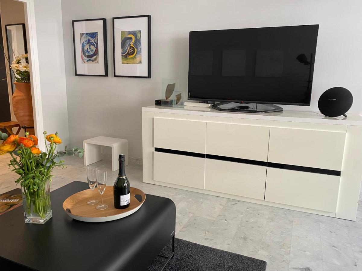 Very Central Apartment With Terrace Nizza Esterno foto